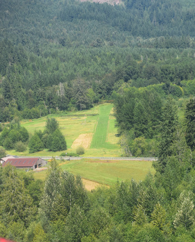 Landing to the East